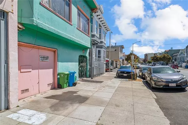 1706 Oakdale AVE, San Francisco, CA 94124