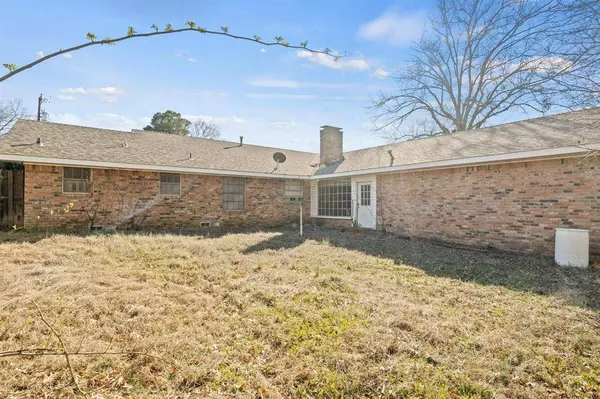 515 Dogwood, Mount Pleasant, TX 75455