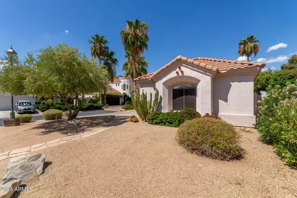 4608 N DESERT STREAM Way, Litchfield Park, AZ 85340