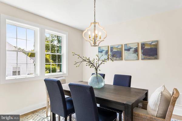 3 THORNOLDEN AVE, Haddon Heights, NJ 08035