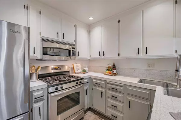 2929 Crocker CT, Aptos, CA 95003