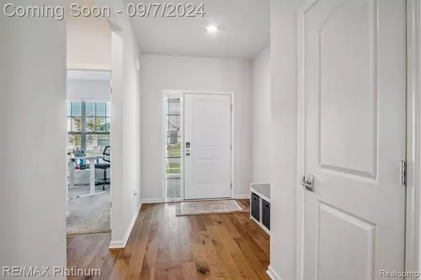 8194 ALYSSA Drive, Brighton, MI 48116