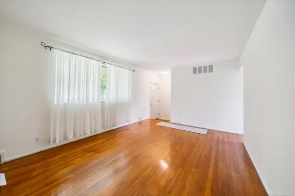 36250 Woodingham Street, Clinton Township, MI 48035