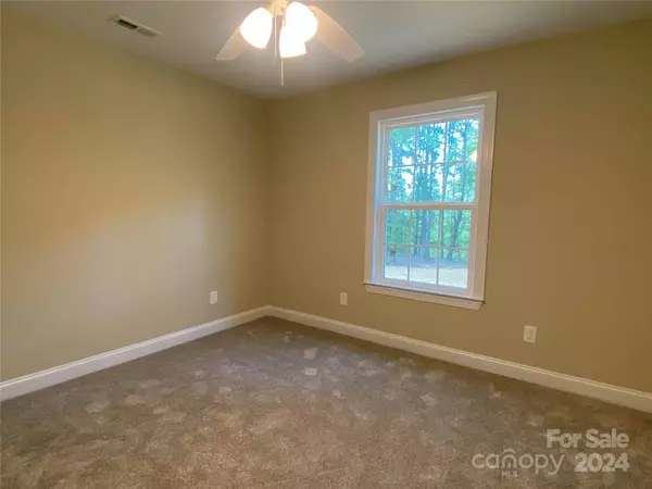 3614 Sentry RD, Lancaster, SC 29720