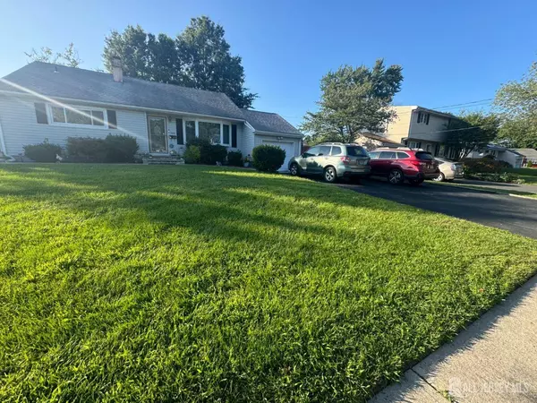 1575 Passaic PL, North Brunswick, NJ 08902