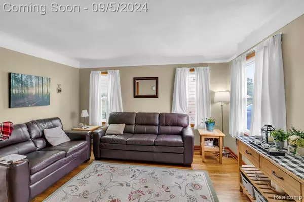 3225 Ellwood Avenue, Berkley, MI 48072