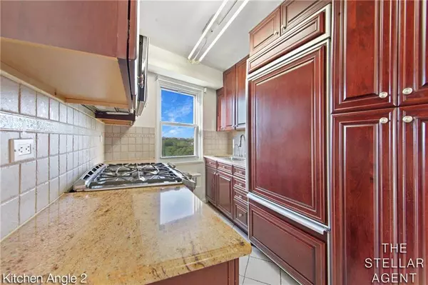 1170 Ocean Pkwy #7B, Brooklyn, NY 11230