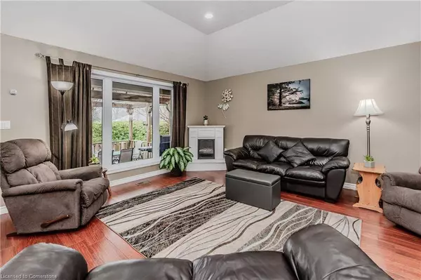 8 Jolene Court, Milverton, ON N0K 1M0