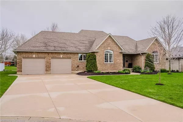 8 Jolene Court, Milverton, ON N0K 1M0