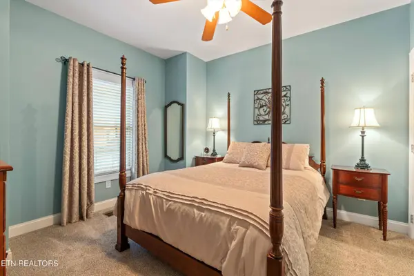 1710 Bonnie Roach LN #1710, Knoxville, TN 37922