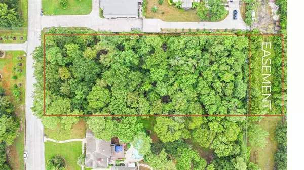 NA Sugar Pine DR, Houston, TX 77090