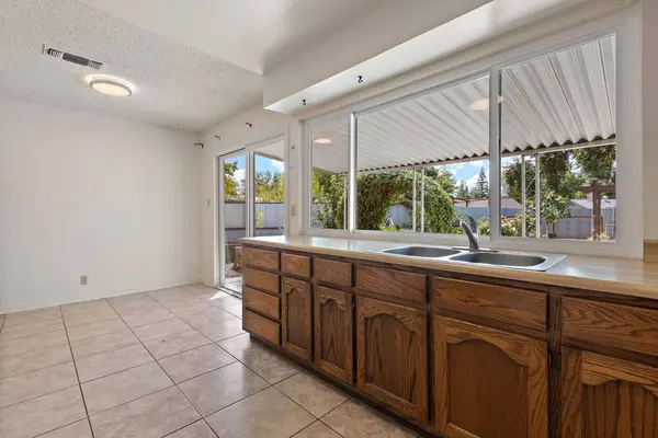 8150 Ramwood WAY, Orangevale, CA 95662