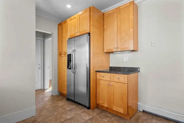 11 Woodlawn St, Boston, MA 02130