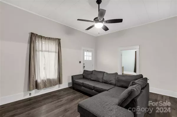 124 Cauthen ST, Heath Springs, SC 29058