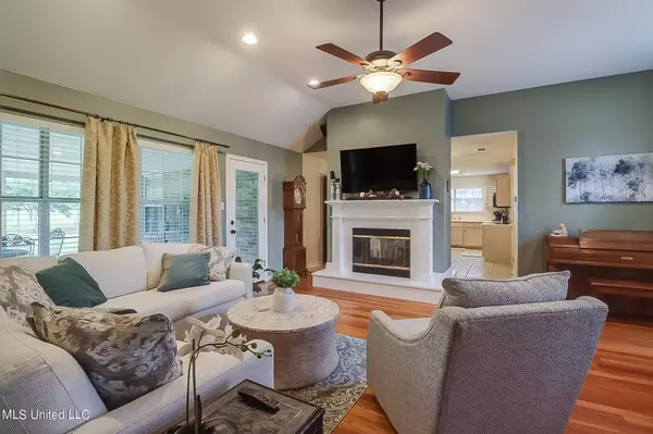 12277 Charwood Avenue, Gulfport, MS 39503