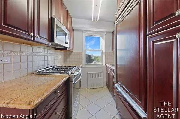 1170 Ocean Pkwy #7B, Brooklyn, NY 11230