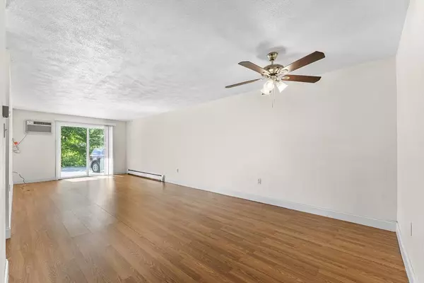 16 Kenmar Dr #125, Billerica, MA 01821