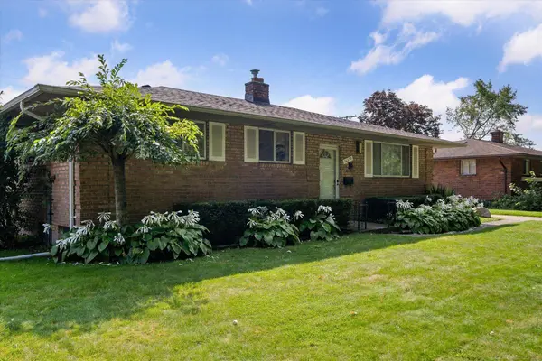 36250 Woodingham Street, Clinton Township, MI 48035