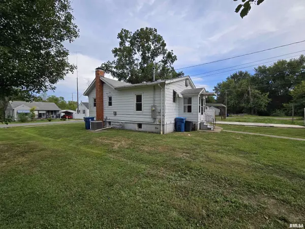 1113 S 23RD ST, Mt Vernon, IL 62864