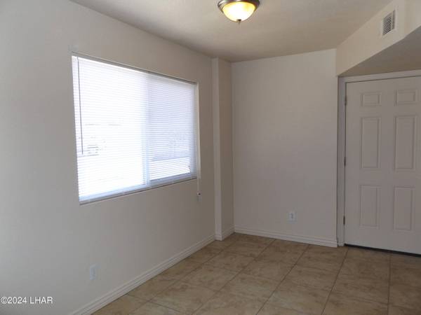 311/3 Opossum Dr, Lake Havasu City, AZ 86404