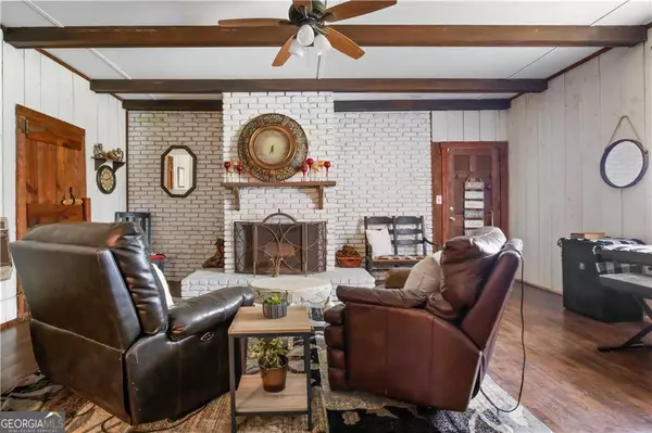 13 Glen View DR NE, Rome, GA 30165