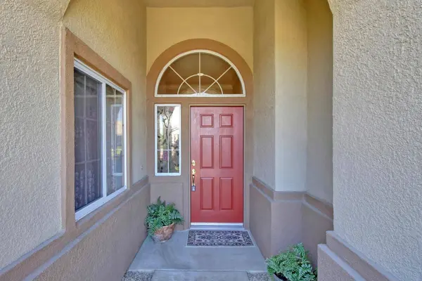 224 Clearview CT, Roseville, CA 95747