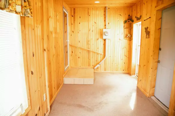 417 Park Street, Cambridge, IA 50046