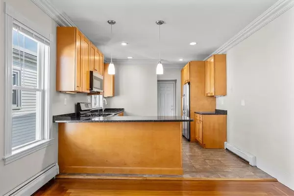 11 Woodlawn St, Boston, MA 02130