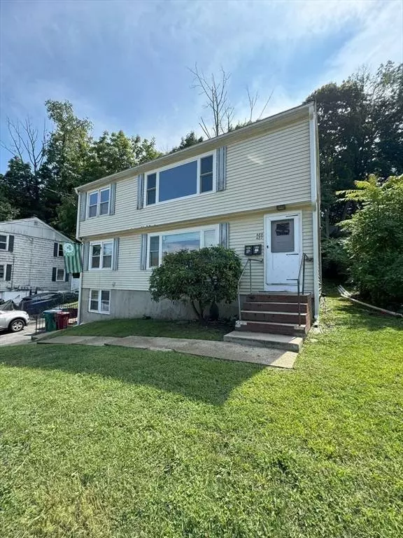 487 - 489 E Merrimack St, Lowell, MA 01852