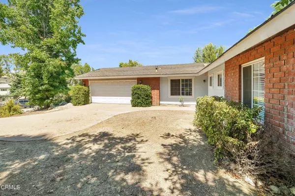 26312 Whispering Leaves DR, Newhall, CA 91321