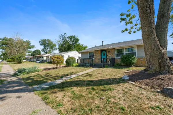 863 Strimple Avenue, Columbus, OH 43229