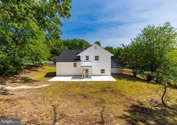 2407 S CUTHBERT DR, Lindenwold, NJ 08021