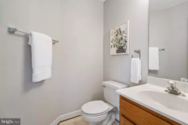 9267 RIDGEFIELD CIR, Frederick, MD 21701