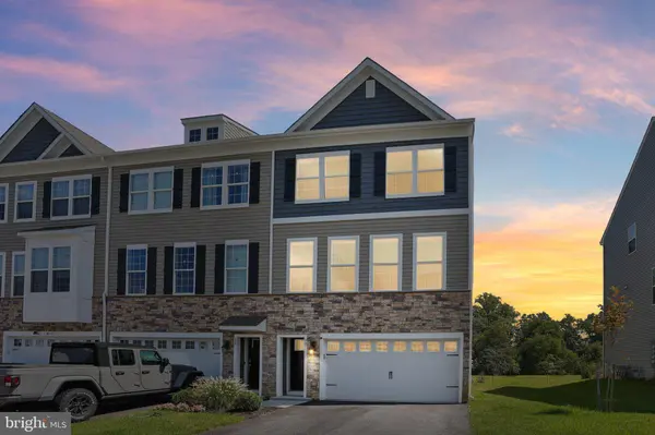 30 SISTERS HOMESTEAD RD, Mount Laurel, NJ 08054