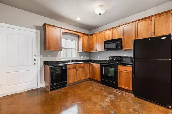 2410 S 2nd Street #518, Waco, TX 76706