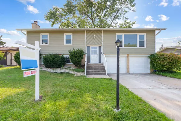 15208 Boca Rio Drive, Oak Forest, IL 60452