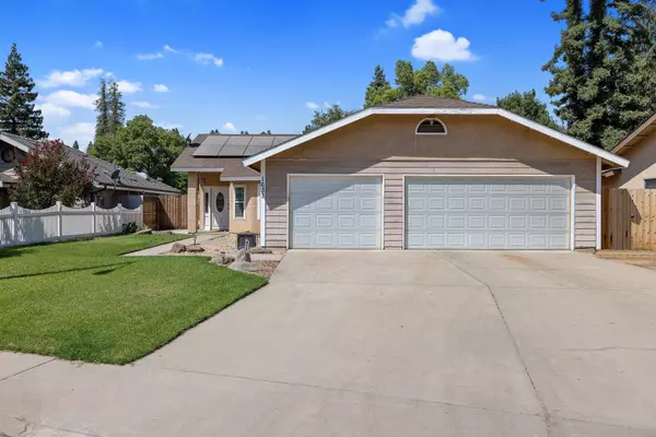 1633 N Norman Street, Visalia, CA 93292