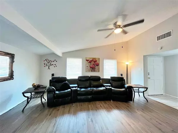 1617 Royster Road, Fort Worth, TX 76134