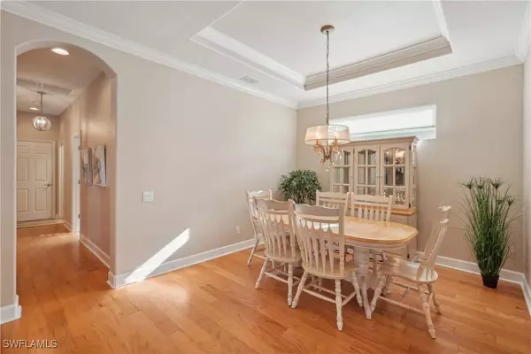 2628 Vareo CT, Cape Coral, FL 33991