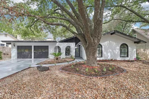 6107 RUE FRANCOIS ST, Leon Valley, TX 78238-1637