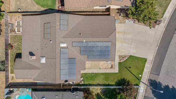 1633 N Norman Street, Visalia, CA 93292