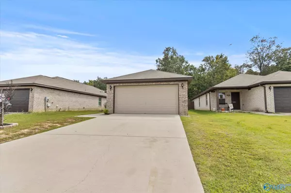 170 Winstead Circle, Owens Cross Roads, AL 35763