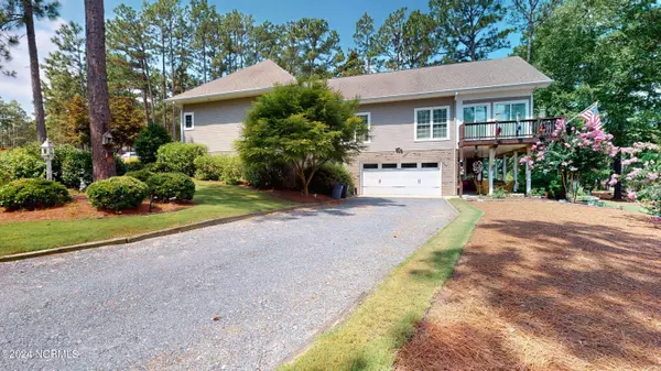 55 Cardinal Drive, Whispering Pines, NC 28327