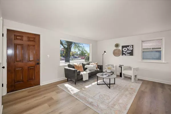 2434 W W Wellesley Ave Ave, Spokane, WA 99205