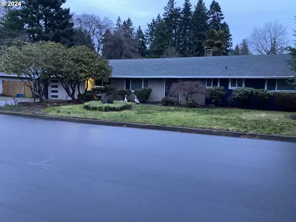 18210 SW CHEYENNE WAY, Tualatin, OR 97062