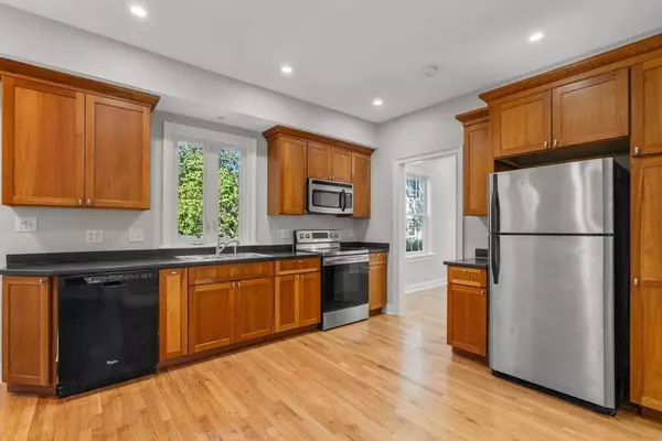 101 Day St, Boston, MA 02130