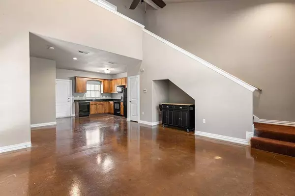 2410 S 2nd Street #518, Waco, TX 76706