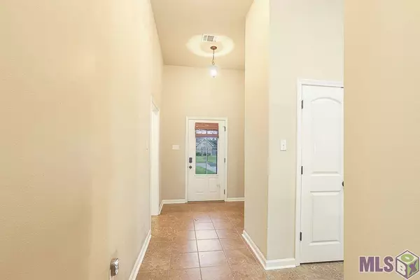 14130 MARTINIQUE DR, Gonzales, LA 70737