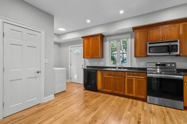 101 Day St, Boston, MA 02130