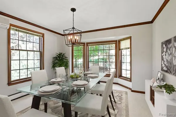 9436 Blueberry Hill, Howell, MI 48843